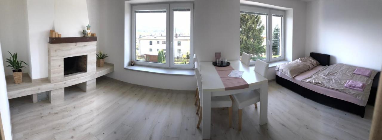 Soukromy Pokoj S Kuchyni A Koupelnou V Radovce Nove Mesto na Morave Kültér fotó